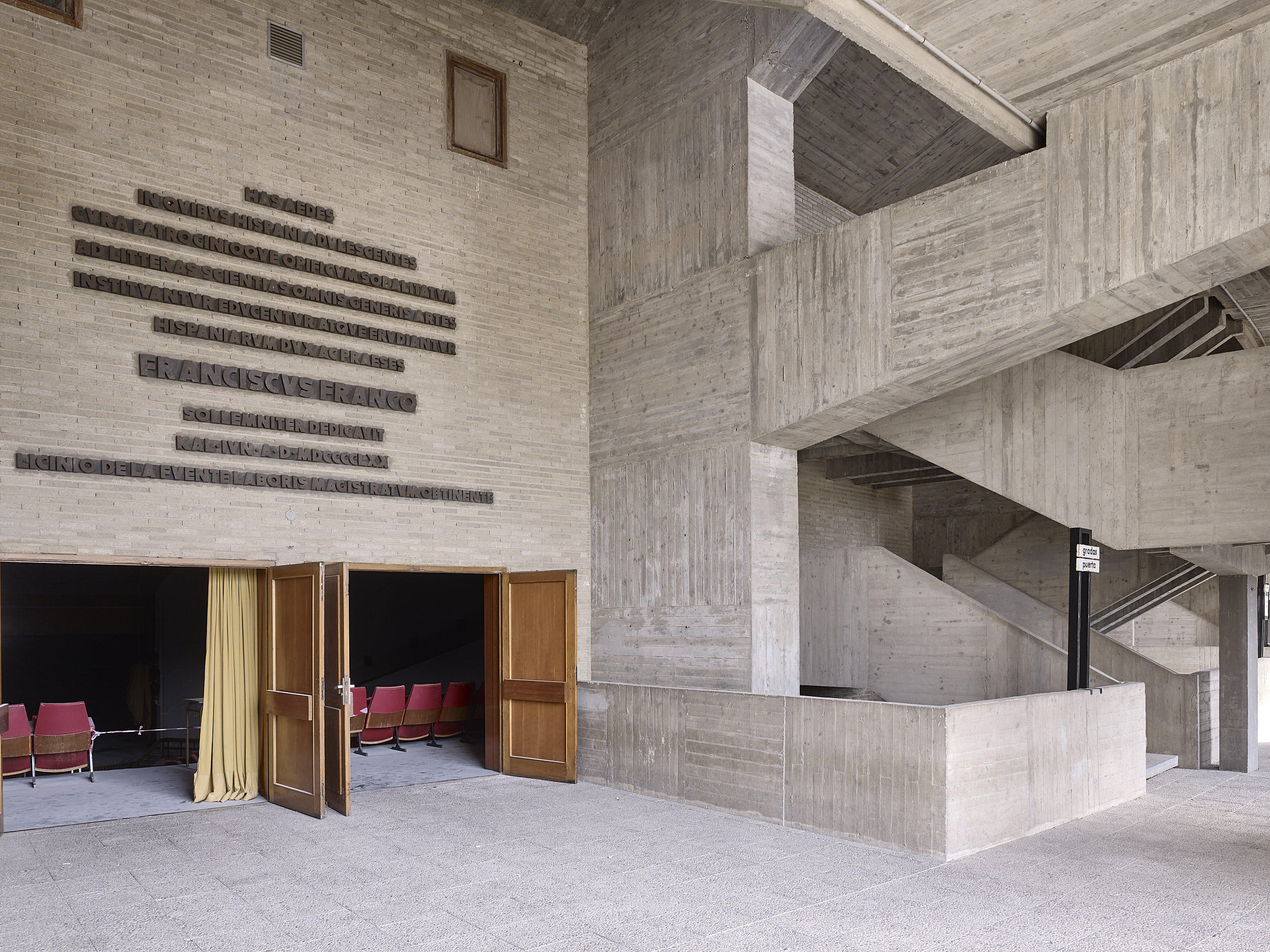 Universidad Laboral Cheste